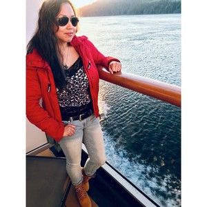 Meet your Posher, Krystel